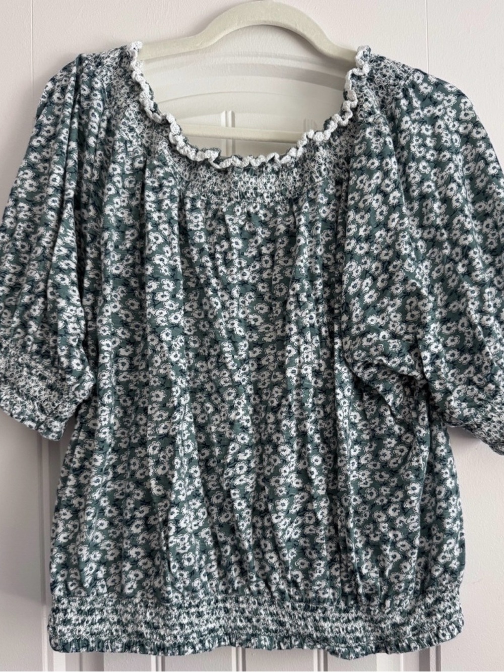 LUCKY BRAND Floral Peasant BOHO Vibe Top